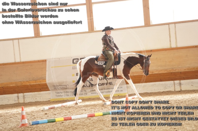 s_A_901386.JPG